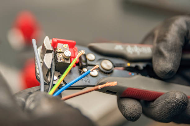 Best Electrical Troubleshooting Services  in Albany, WI